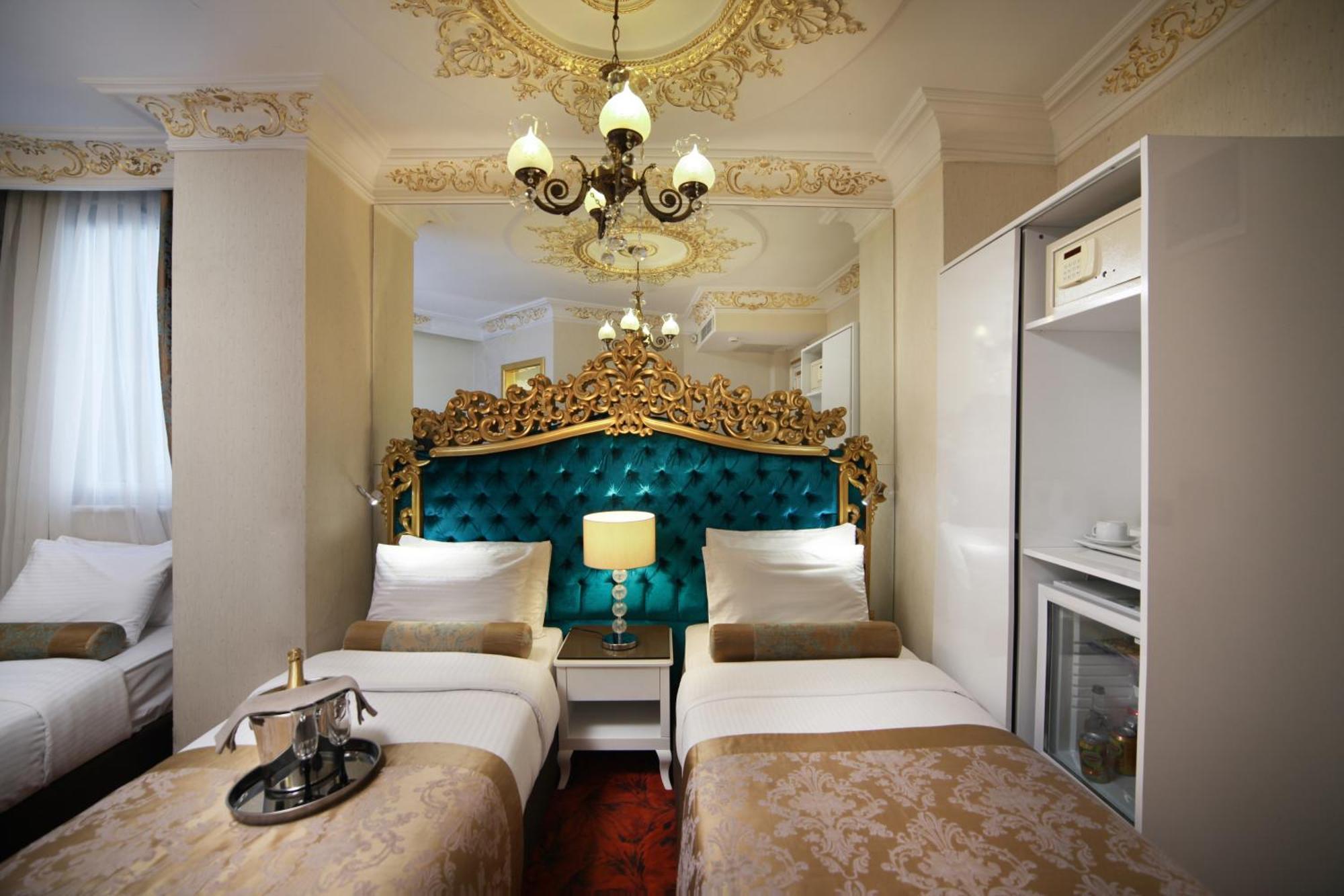 White Monarch Hotel Istanbul Exterior photo
